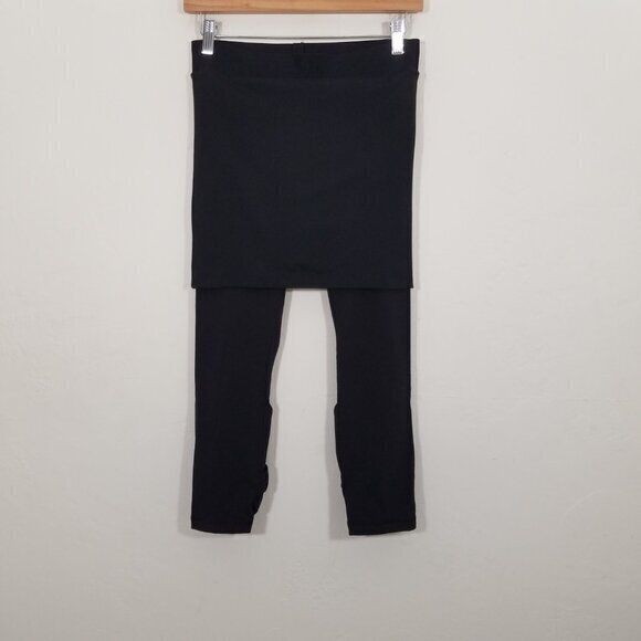 lululemon athletica Pants - Lululemon Crop Leggings with Skirt Overlay